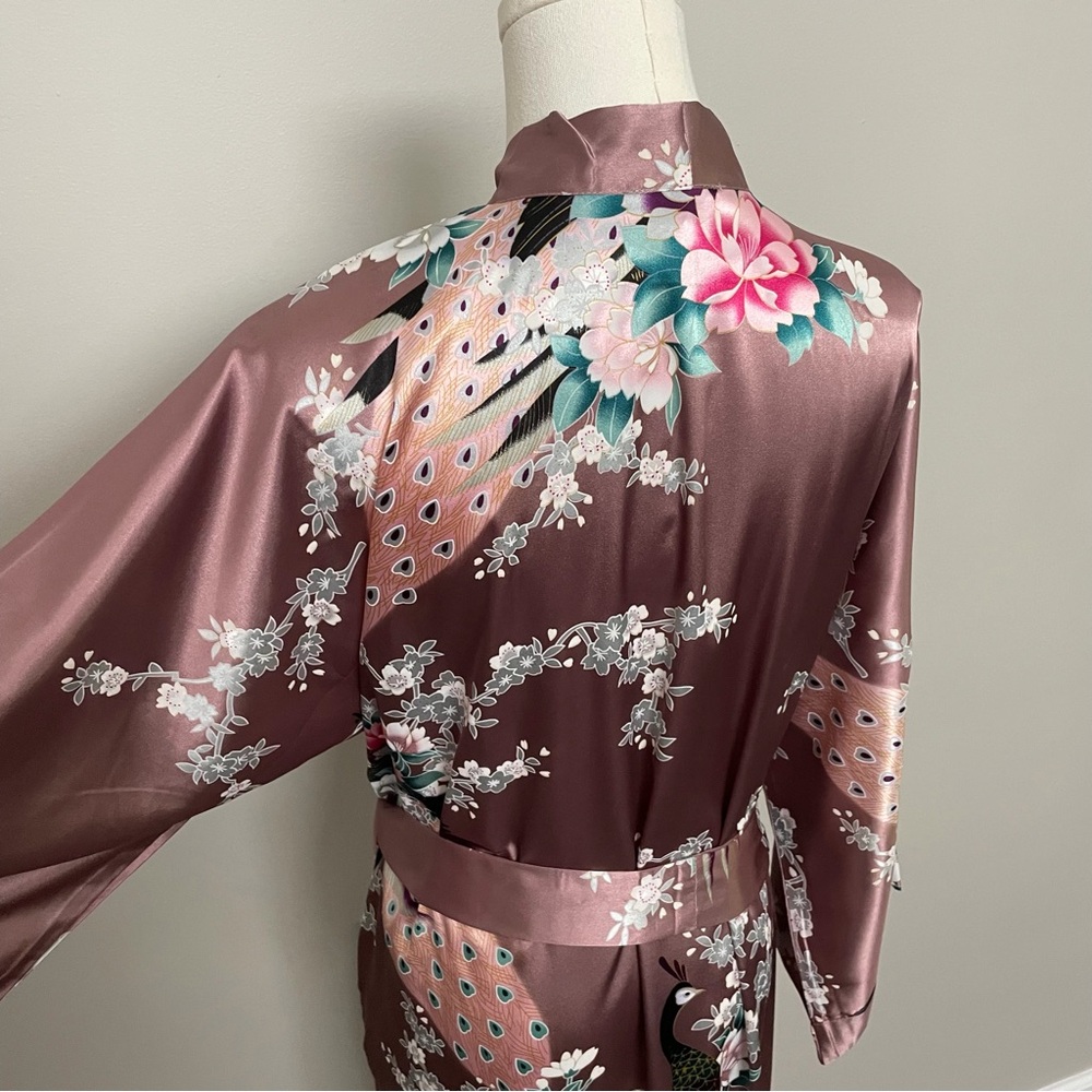 Kim and Ono Robe Kimono Charmeuse Asian Floral Silky Satin Long Pockets Pink - Picture 6 of 13
